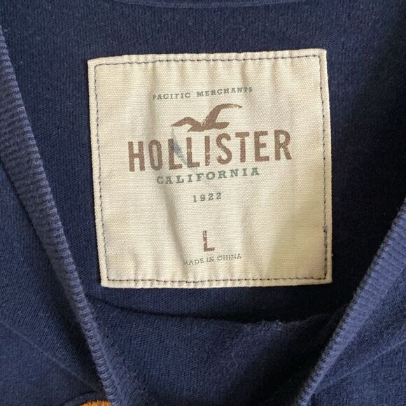 Hollister Embroidered Large Surf Duck - Picture 3 of 5
